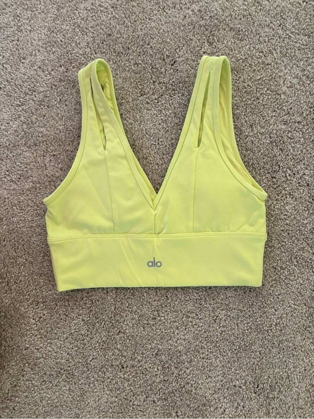 ALO Yoga V-Neck Lime Green Low-Impact Sports Bra